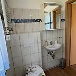 Bed & Breakfast Franky House Am Nuerburgring 3*