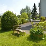 Bed & Breakfast Franky House Am Nuerburgring