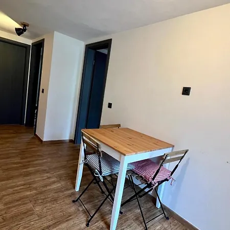 Franky House Am Nuerburgring Bed & Breakfast Quiddelbach