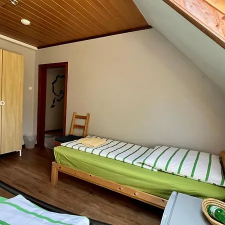 Bed and breakfast Franky House Am Nürburgring Quiddelbach