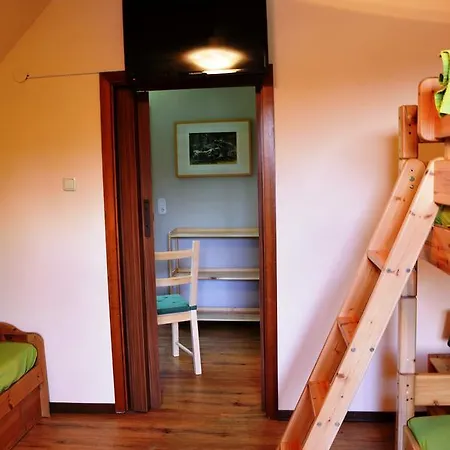 Bed & Breakfast Franky House Am Nuerburgring 3*