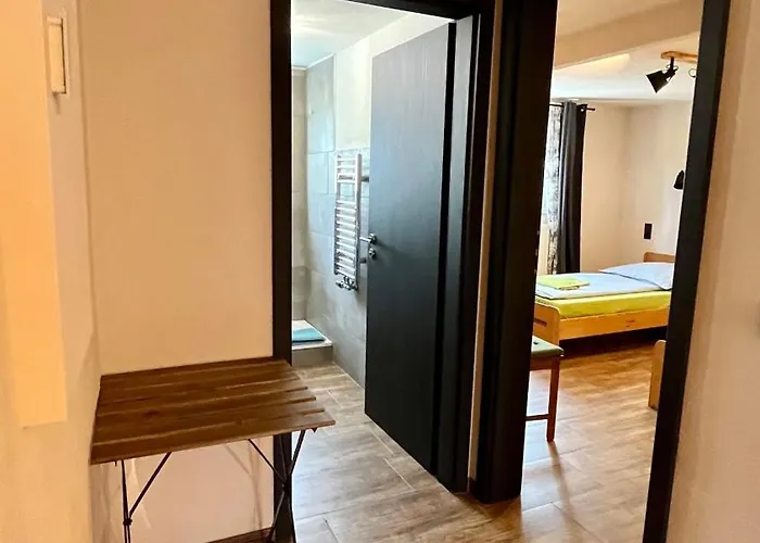 Franky House Am Nürburgring Bed and breakfast 3*