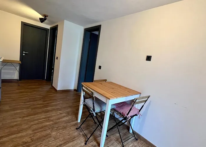 Franky House Am Nuerburgring Bed & Breakfast Quiddelbach