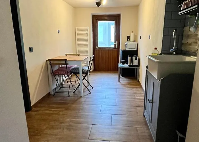 Franky House Am Nuerburgring Bed & Breakfast