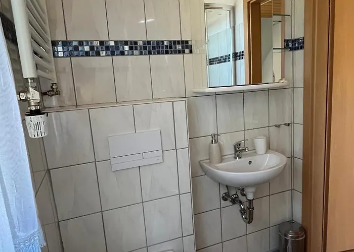 Bed & Breakfast Franky House Am Nuerburgring 3*