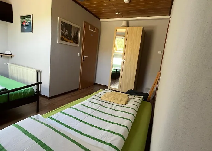 Franky House Am Nürburgring