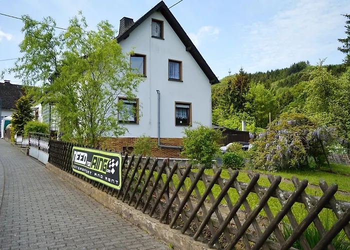 Franky House Am Nürburgring Bed and breakfast Quiddelbach