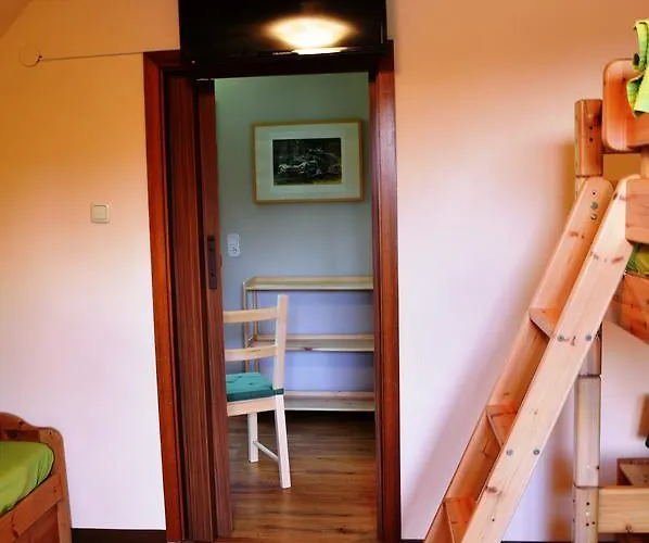 Bed & Breakfast Franky House Am Nuerburgring 3*