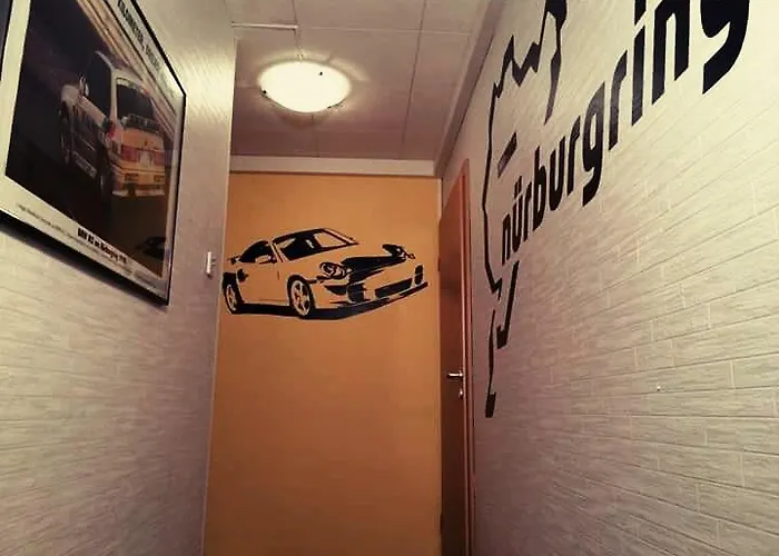 Franky House Am Nürburgring